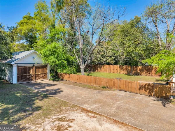 $230,000 | 218 West Drive, Dublin, GA 31021