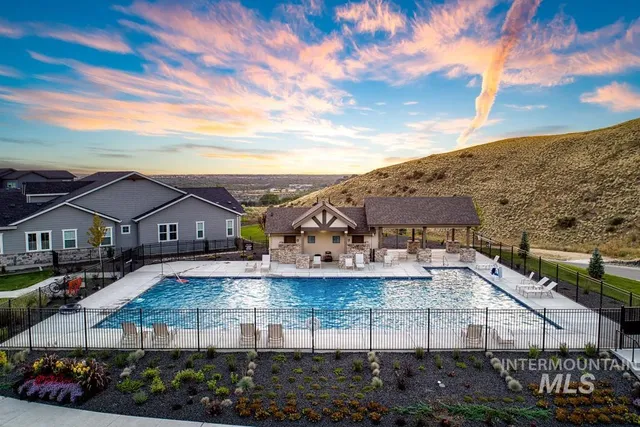 $1,974,990 | 5607 East Foxgrove Drive, Boise, ID 83716