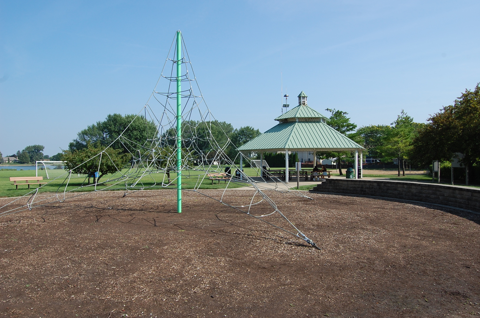 1043 Ridgefield Circle Carol Stream, IL 60188 - Photo 36 of 40 a house view with a outdoor space