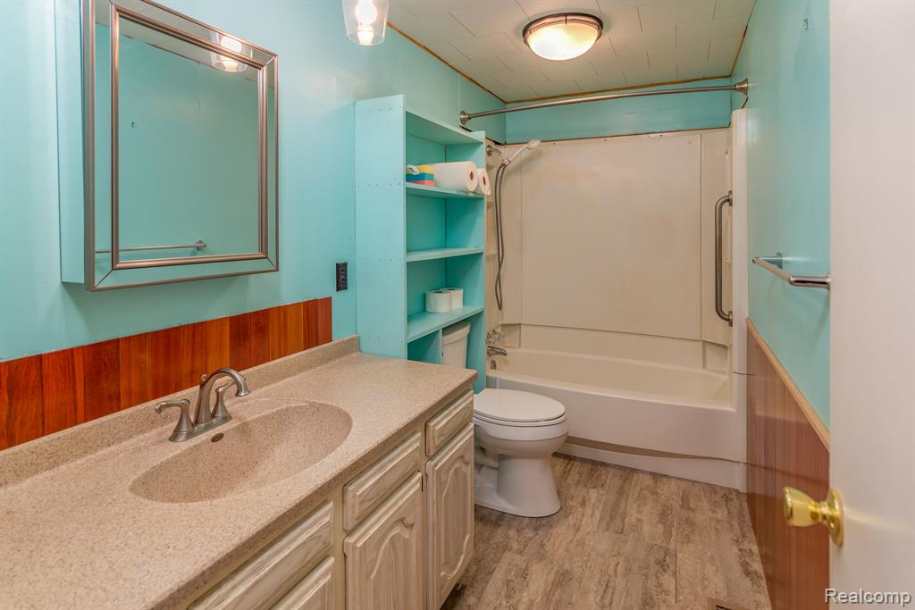 6500 Perrin Road Osseo, MI 49266 - Photo 17 of 47 Gallery Image 17