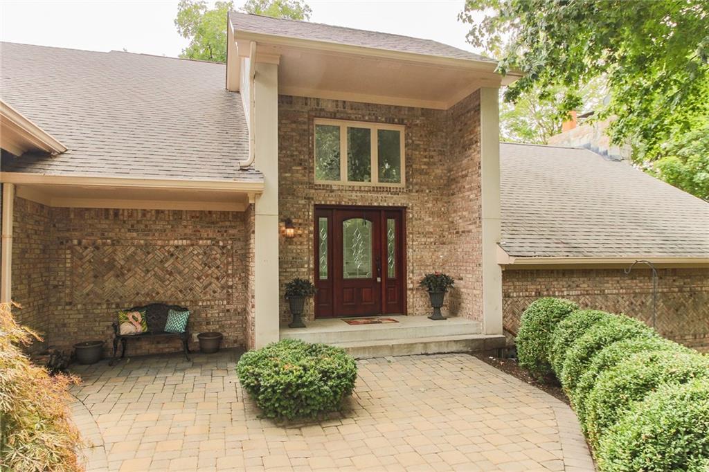 9654 Decatur Drive Indianapolis, IN 46256 - Photo 3 of 30