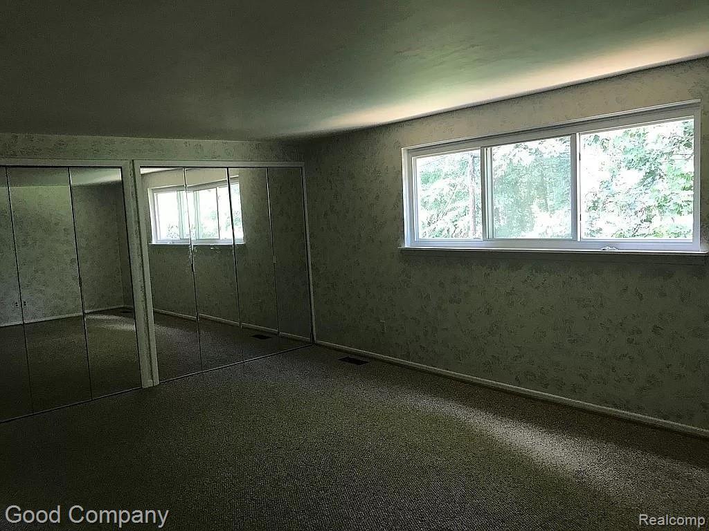 30123 Fox Grove Road Farmington, MI 48334 - Photo 28 of 36