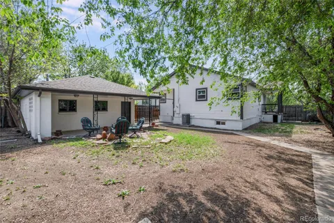 $650,000 | 9525 West 11th Avenue, Lakewood, CO 80215