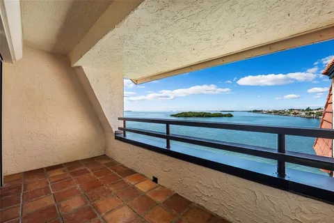 $499,000 | 138 1st Street East, Unit 302, St. Petersburg, FL 33715