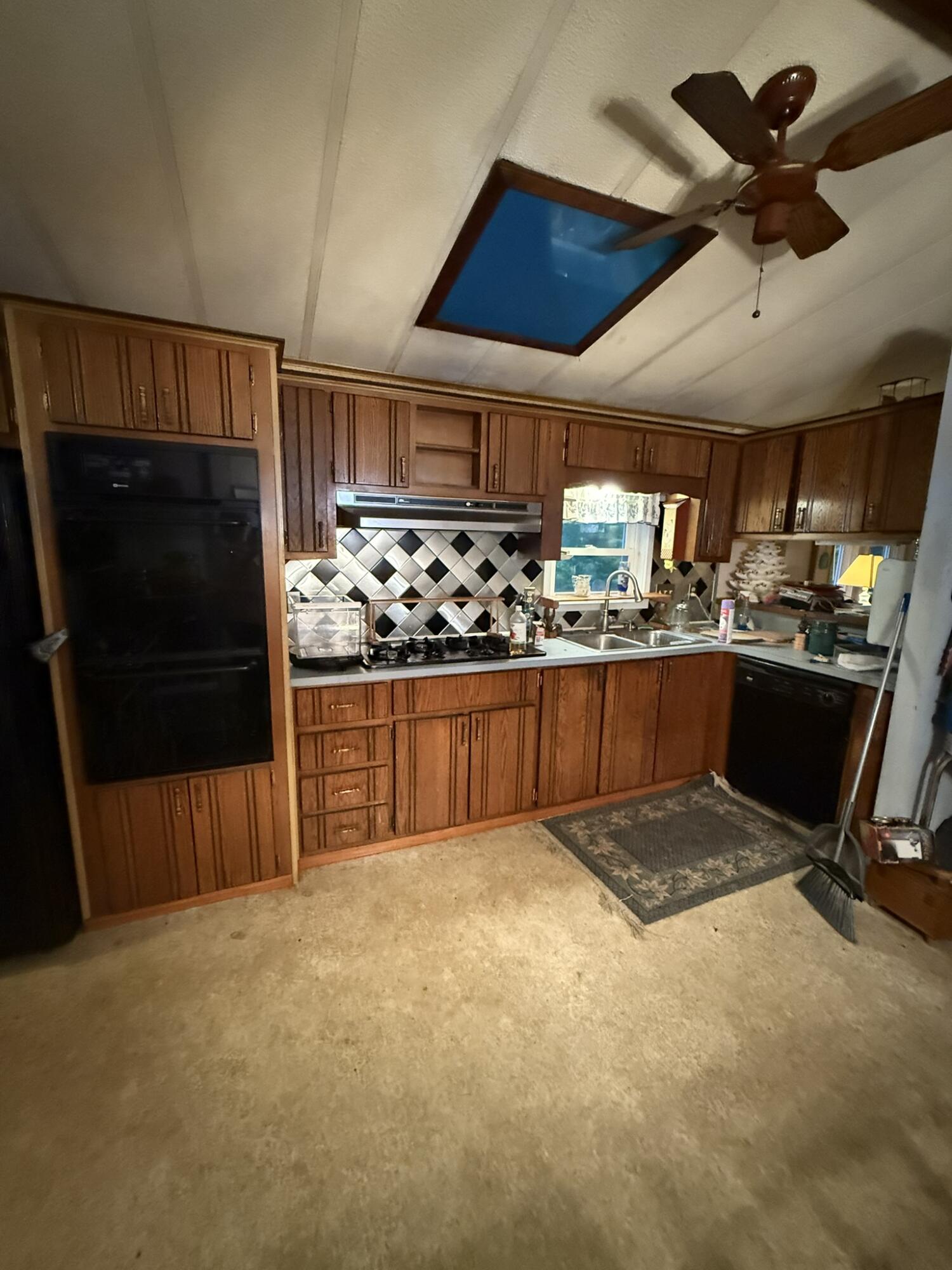 89 Mountain View Road Fryeburg, ME 04037 - Photo 5 of 12 Kitchen