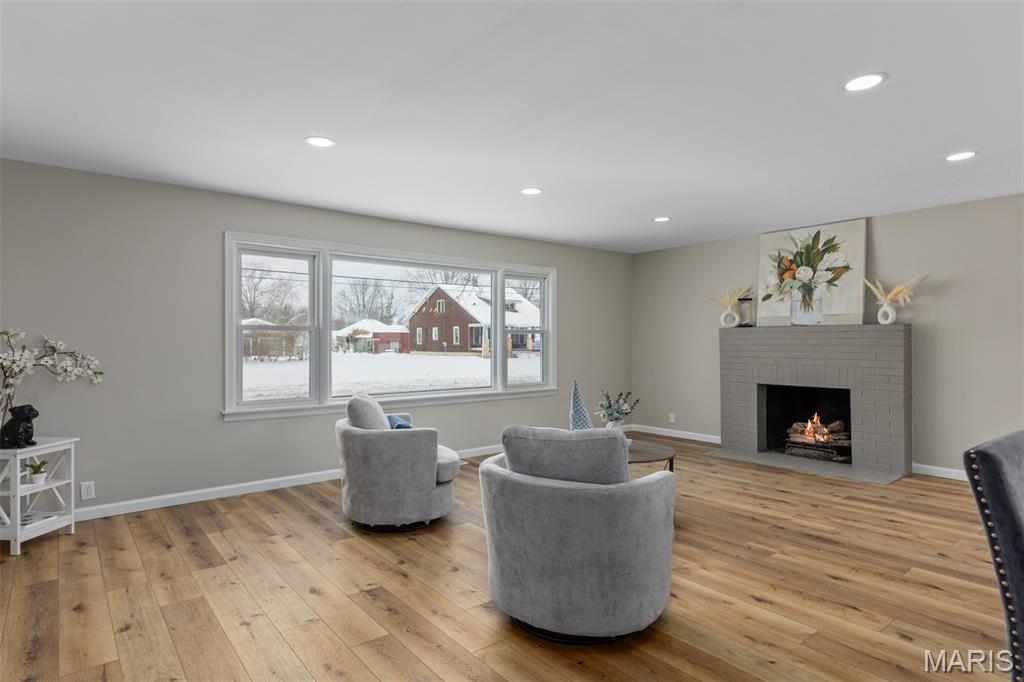 902 South Hackman Street Staunton, IL 62088 - Photo 9 of 29