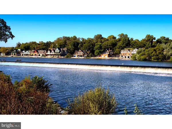 $2,084 | 2200 Benjamin Franklin Parkway, Unit 1BN0111, Philadelphia, PA 19130