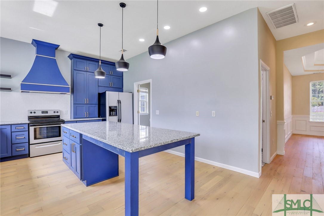 375 Stonebridge Circle Savannah, GA 31419 - Photo 8 of 38