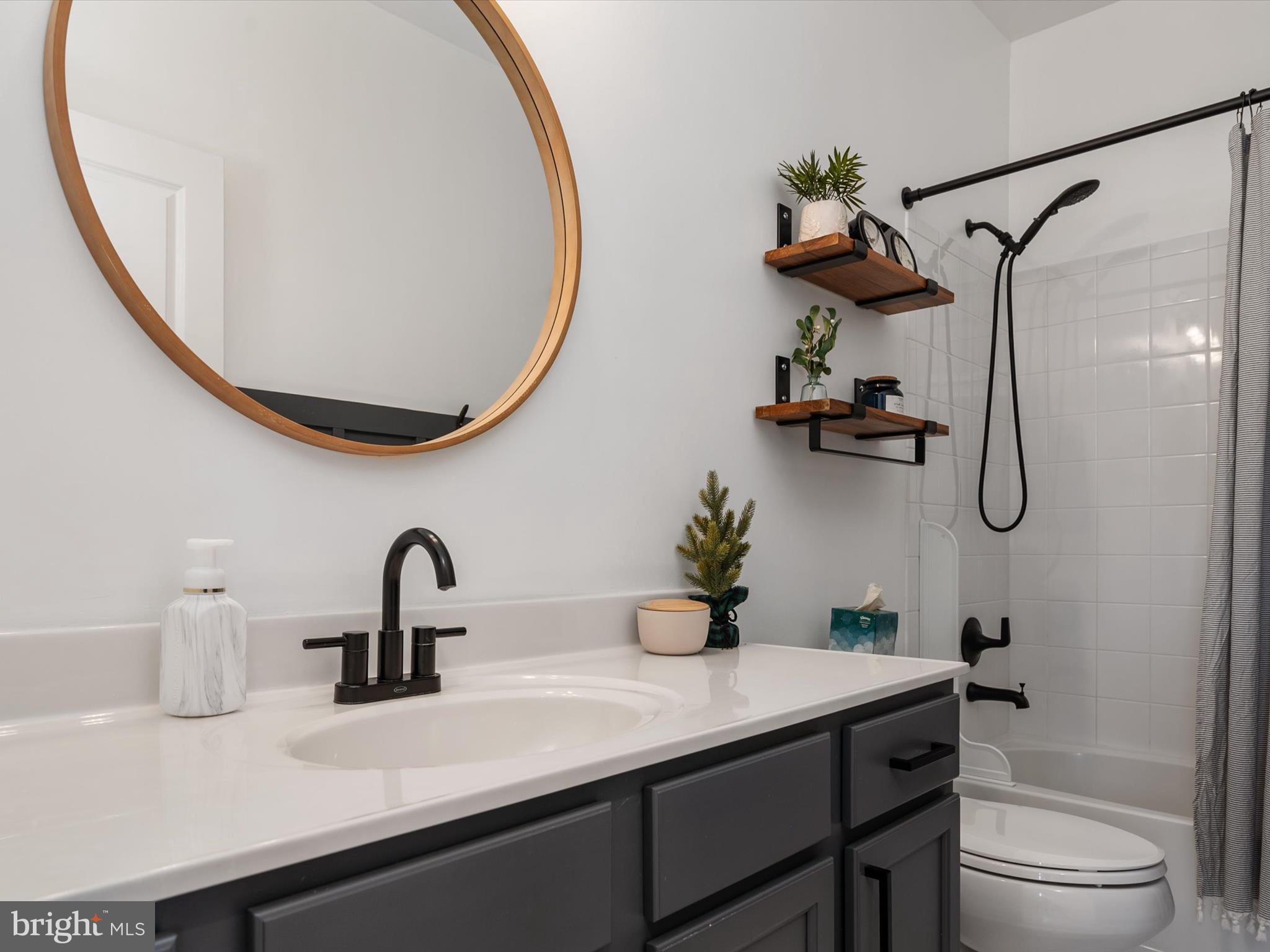 9815 Garden Ranges Laurel, MD 20723 - Photo 25 of 39 Hall Bath Upper Level