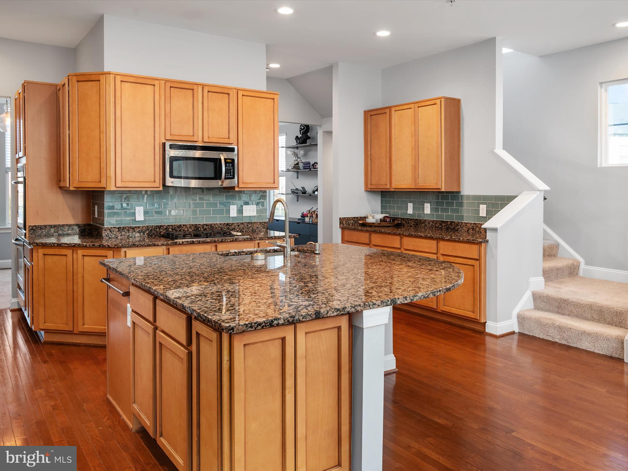 9815 Garden Ranges Laurel, MD 20723 - Photo 6 of 39 Huge Kitchen Island