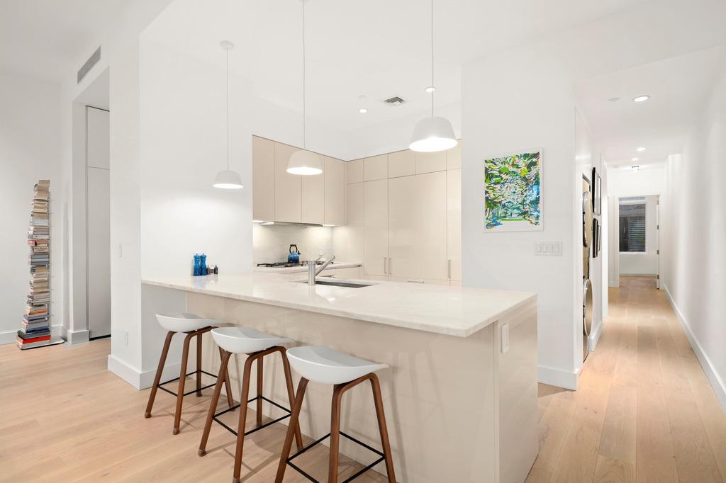 77 Warren Street, Unit 2 Manhattan, NY 10007 - Photo 4 of 10