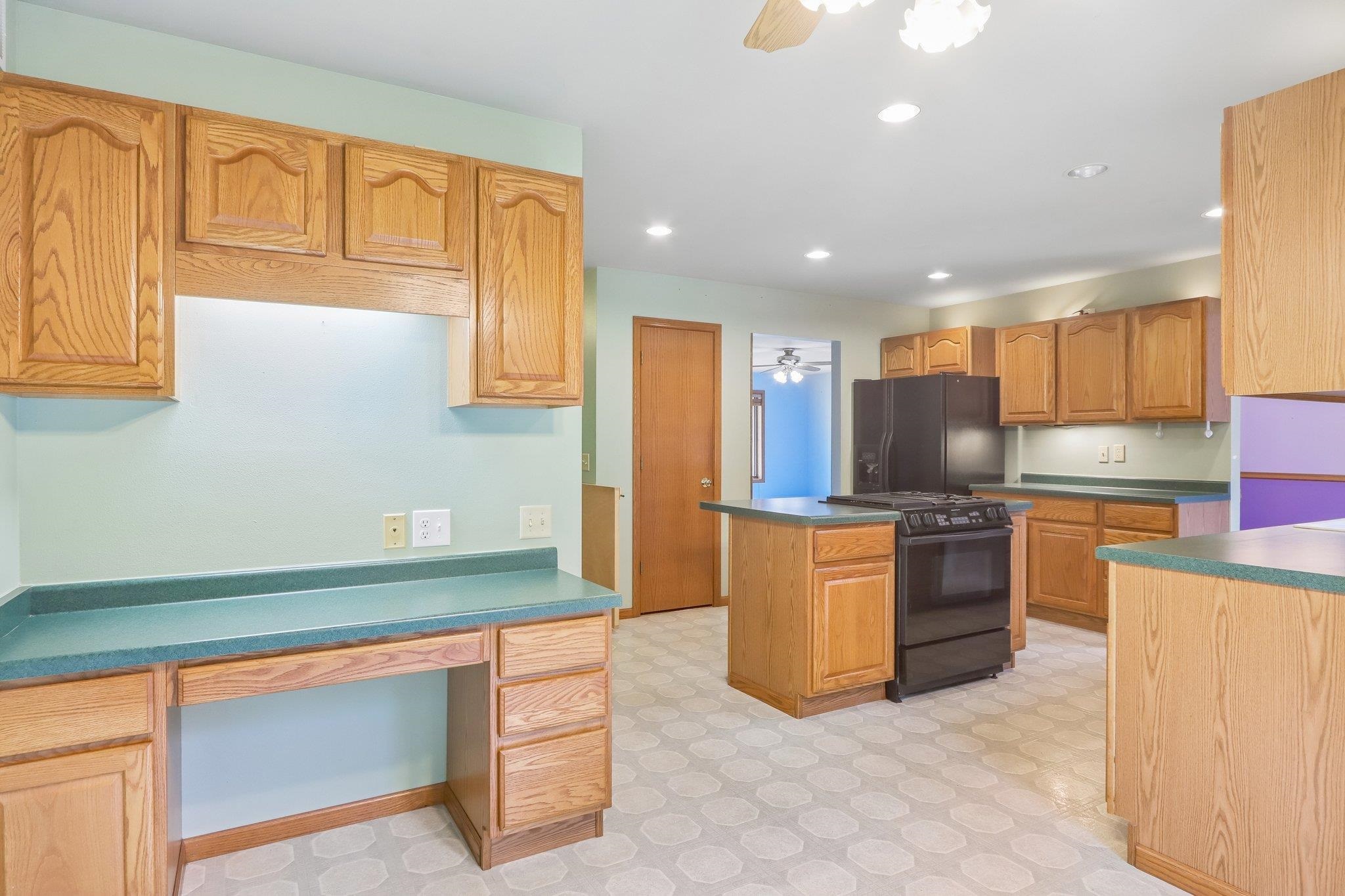 W10862 Tipperary Road Poynette, WI 53955 - Photo 10 of 40 Gallery Image 10