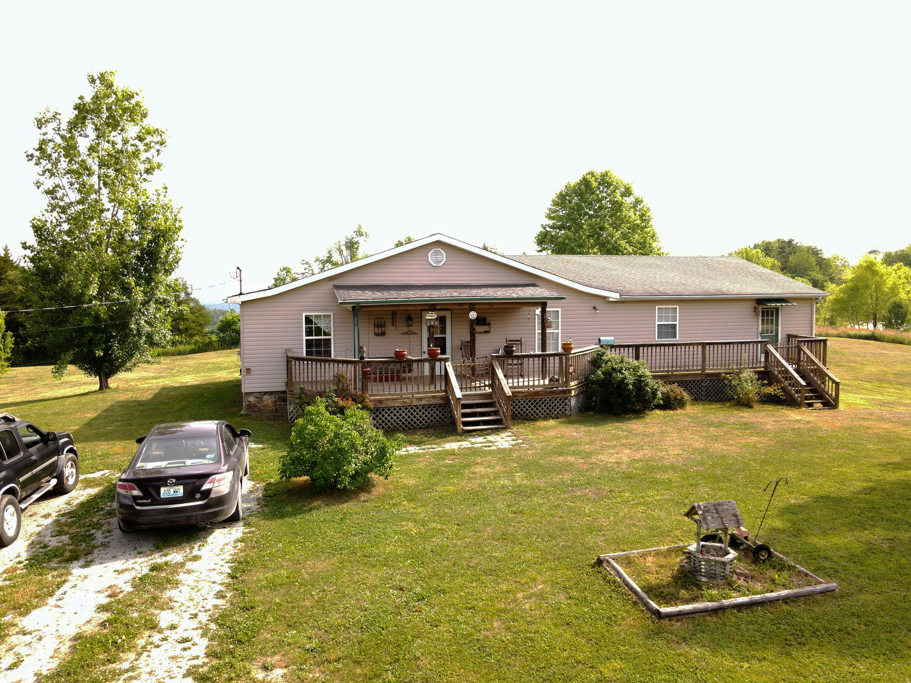 1701 Coopersville Ridge Road Monticello, KY 42633 - Photo 1 of 40 DJI_0401 copy