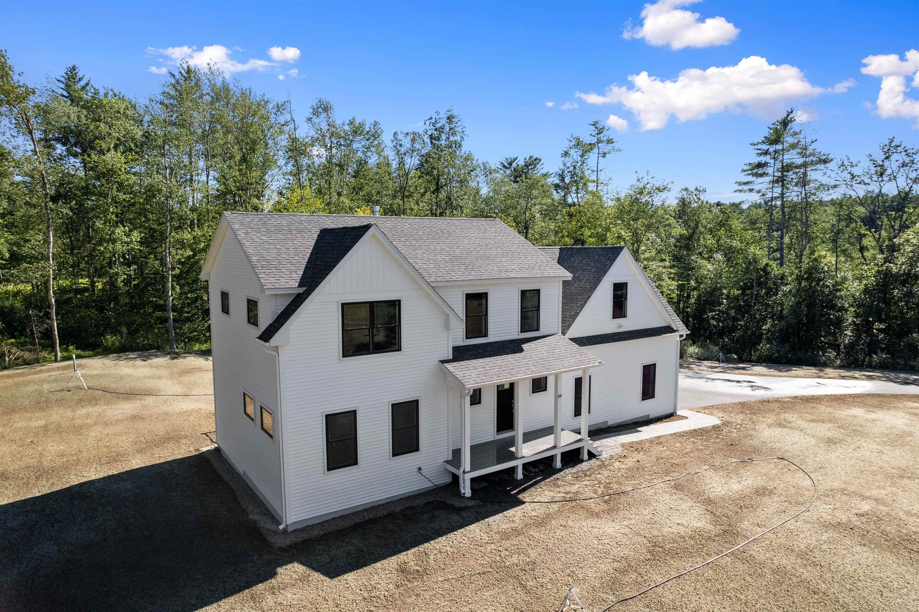 29 Scruton Pond Road Barrington, NH 03825 - Photo 1 of 55 Gallery Image 1