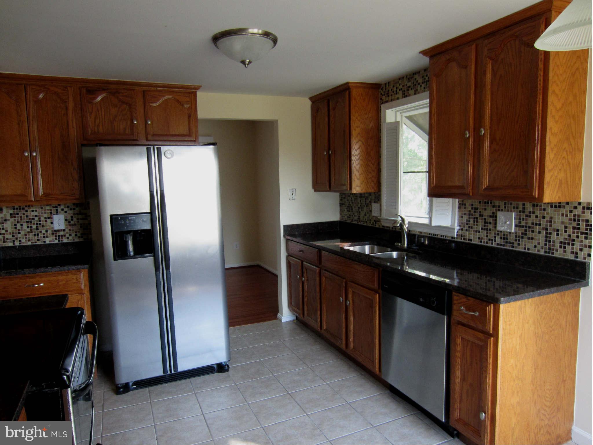 12016 Pierce Road Waldorf, MD 20601 - Photo 4 of 20 Kitchen