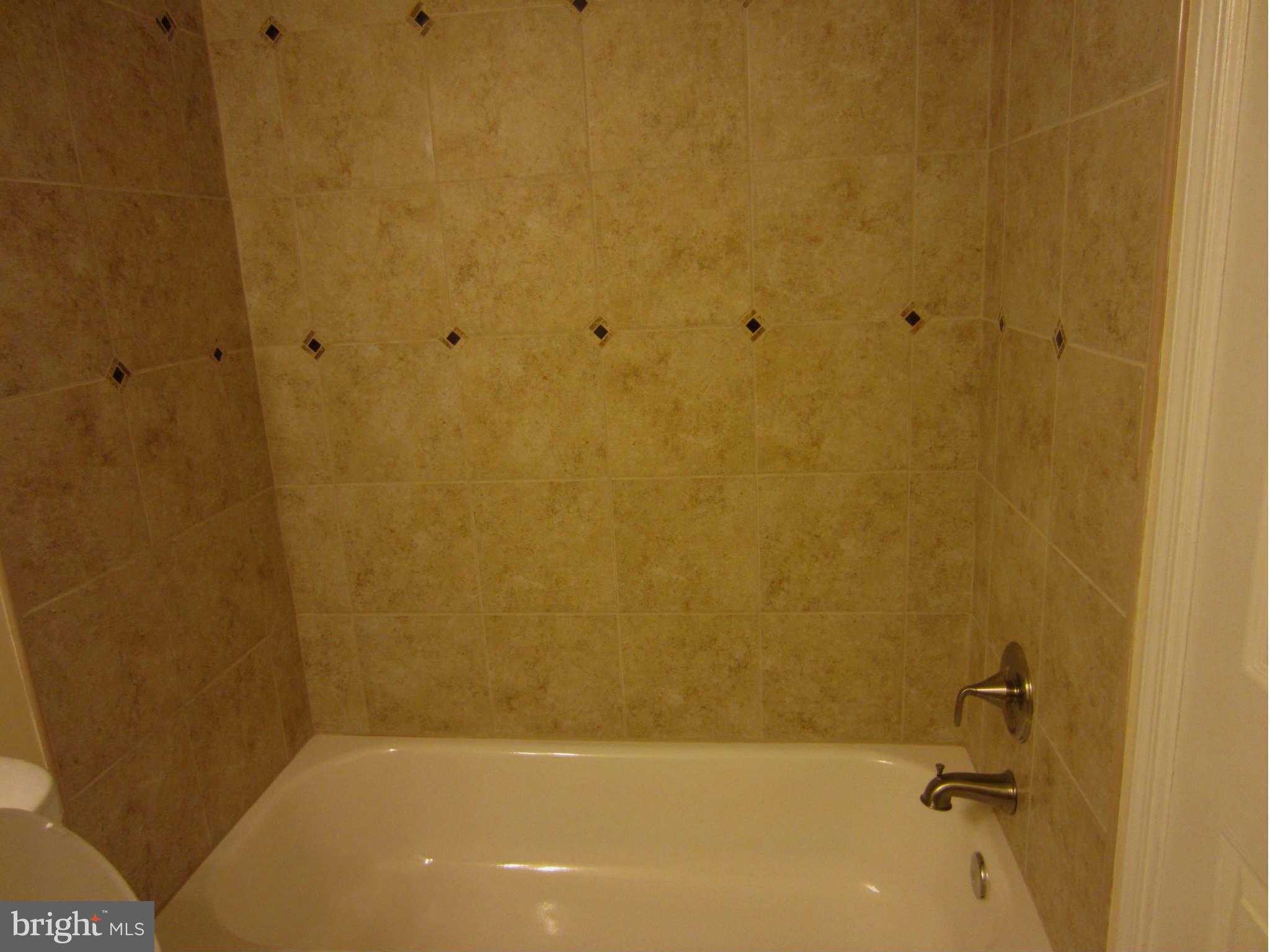12016 Pierce Road Waldorf, MD 20601 - Photo 10 of 20 Hallway Full Bath