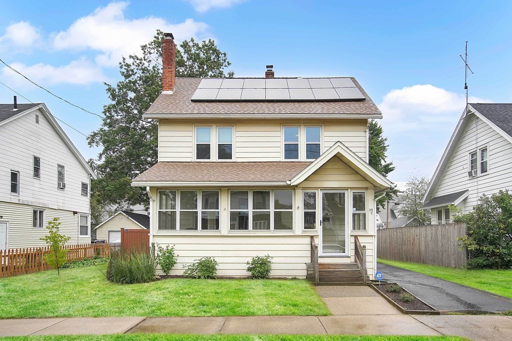25 Meredith Street Springfield, MA 01108 - Photo 1 of 31