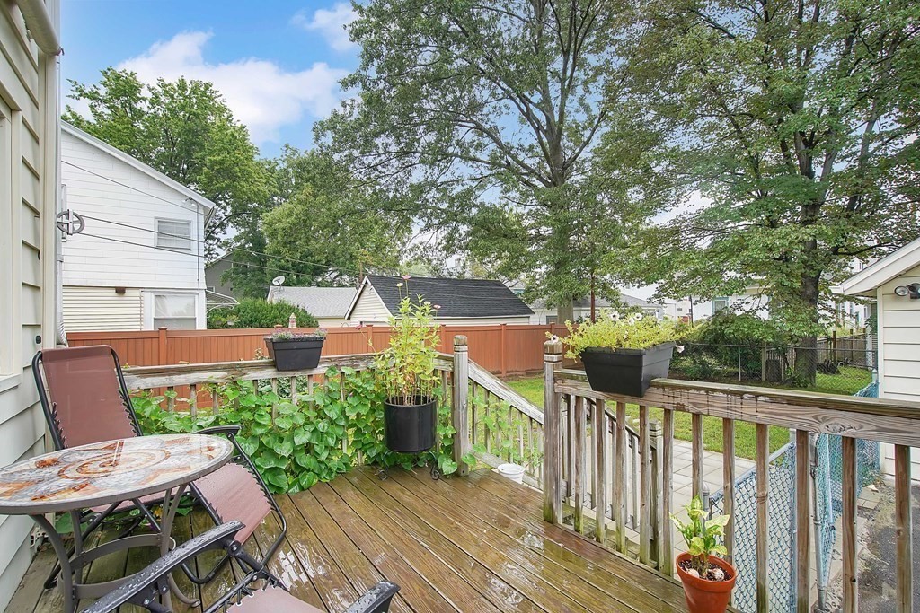 25 Meredith Street Springfield, MA 01108 - Photo 26 of 31