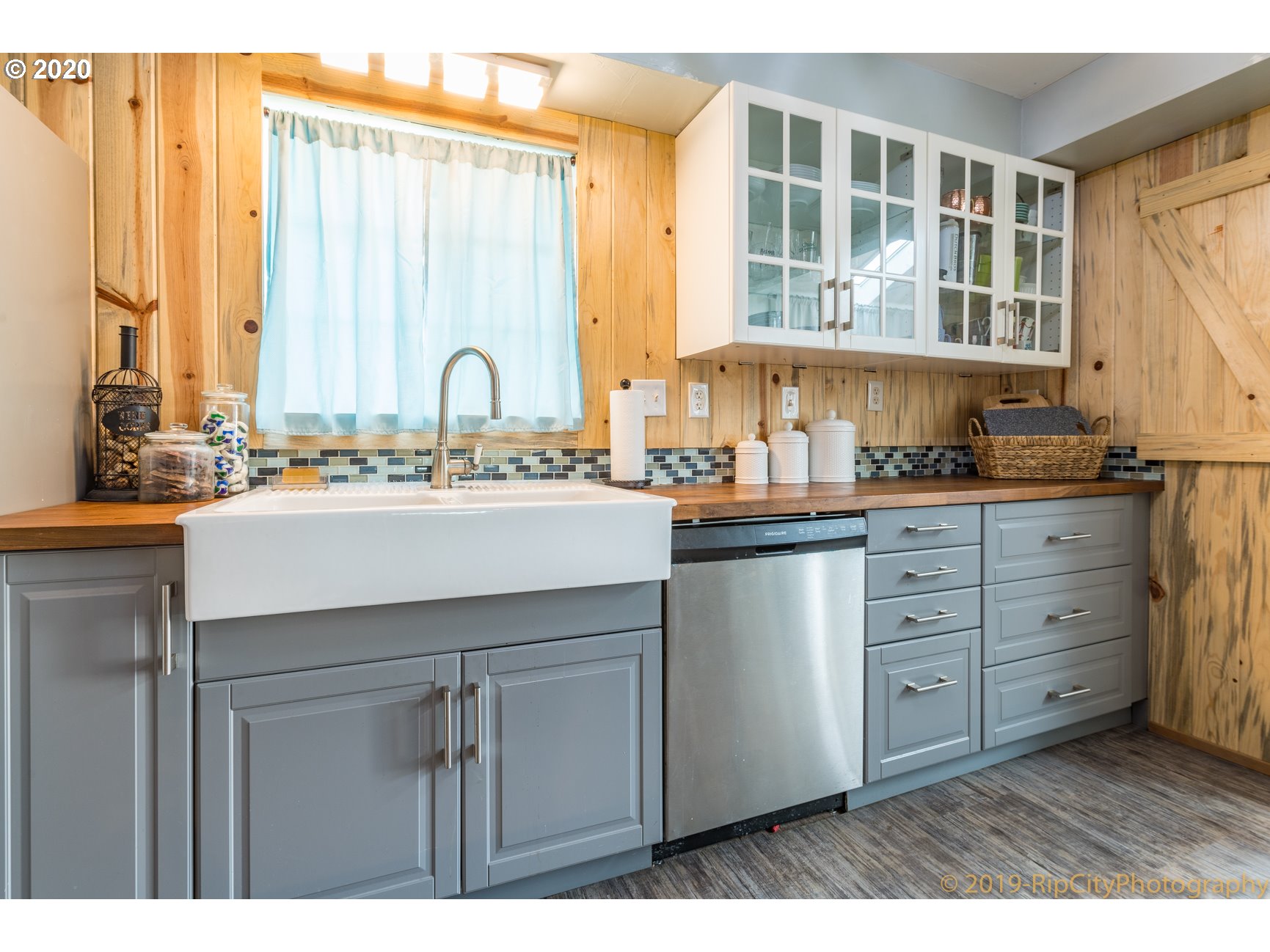 65460 Olson Road Deer Island, OR 97054 - Photo 6 of 23 Gallery Image 6