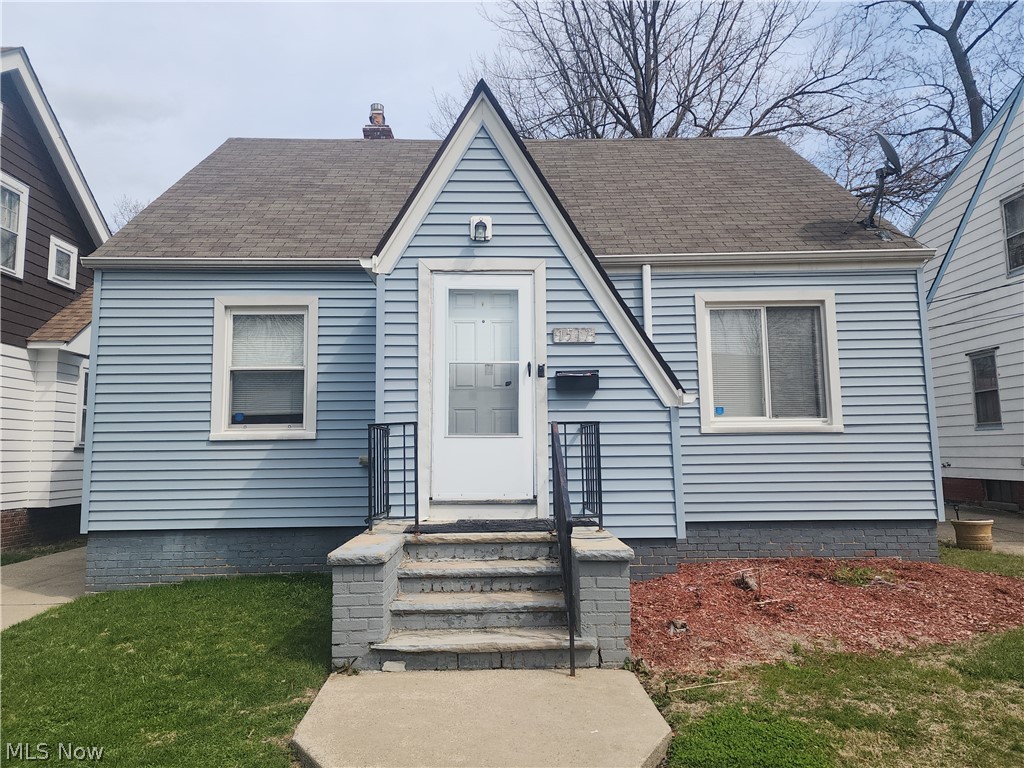1517 Larchmont Road Cleveland, OH 44110 - Photo 1 of 10