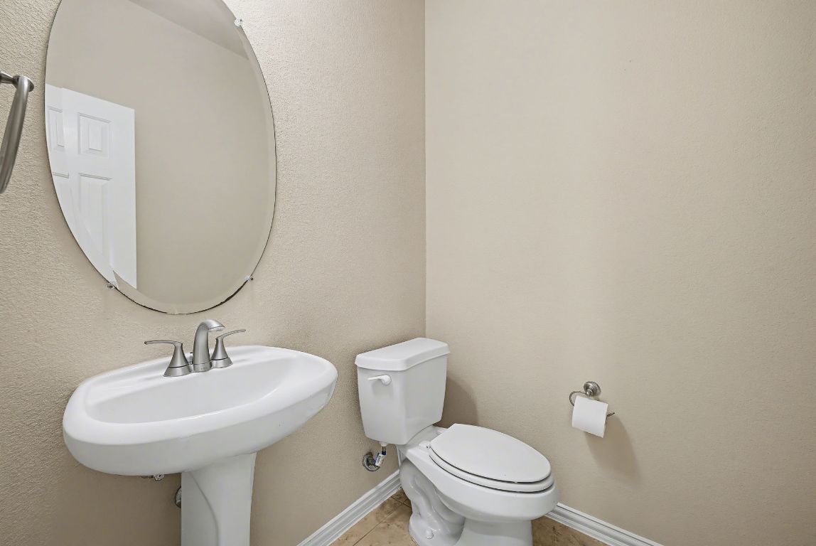 2528 Mirasol Loop Round Rock, TX 78681 - Photo 31 of 40