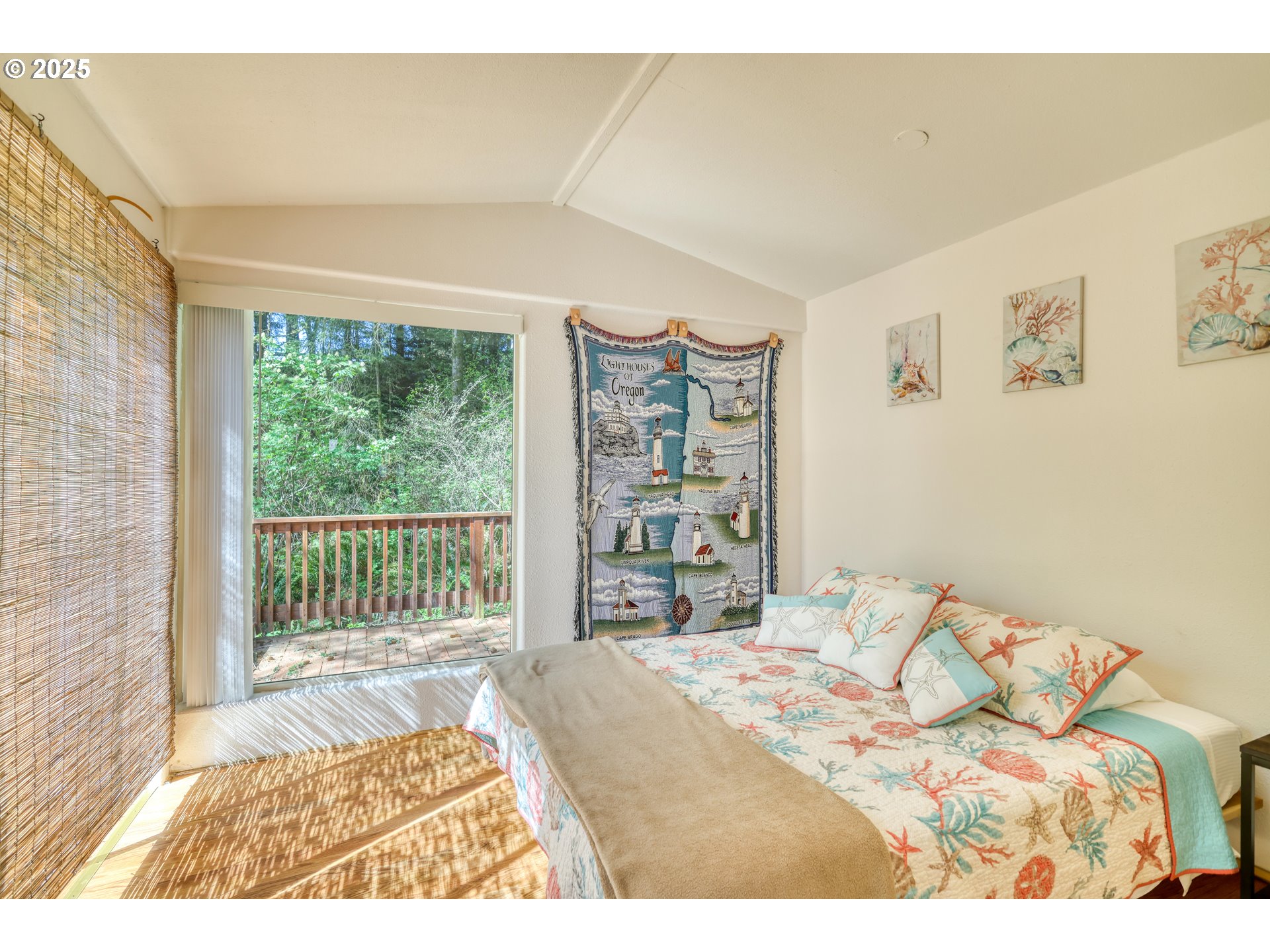 19921 Whaleshead Road, Unit B8 Brookings, OR 97415 - Photo 16 of 44