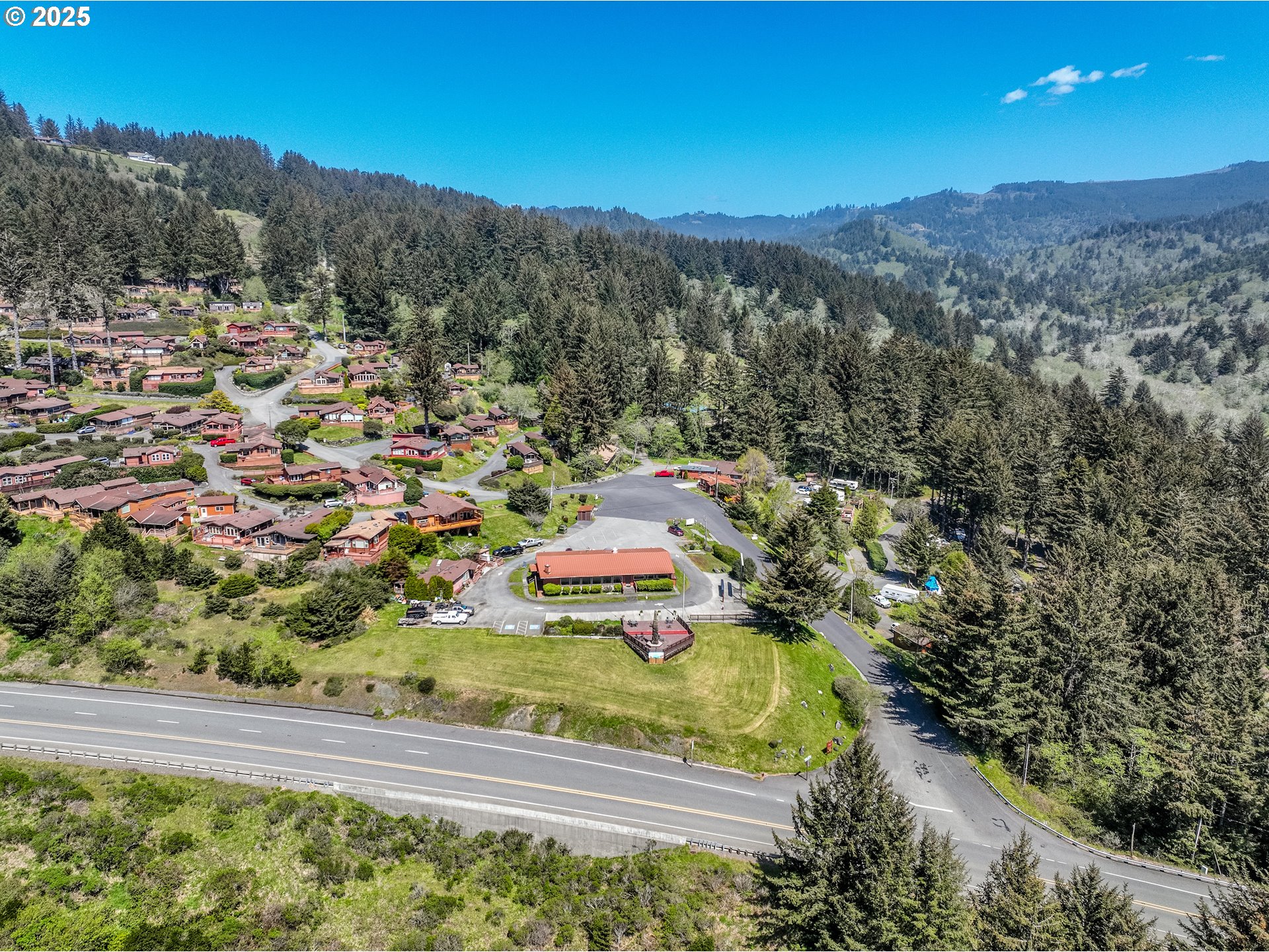 19921 Whaleshead Road, Unit B8 Brookings, OR 97415 - Photo 42 of 44