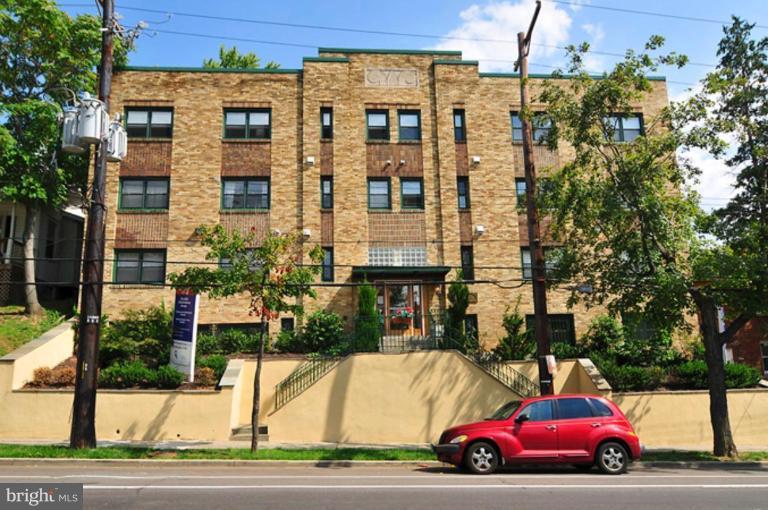 2615 4th Street Northeast, Unit 207 Washington, DC 20002 - Photo 1 of 7 Exterior (Main)