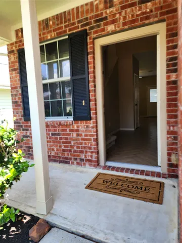 a view of an entrance of the house