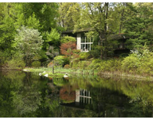 17 Blake Road Weston, MA 02493 - Photo 1 of 6 Gallery Image 1