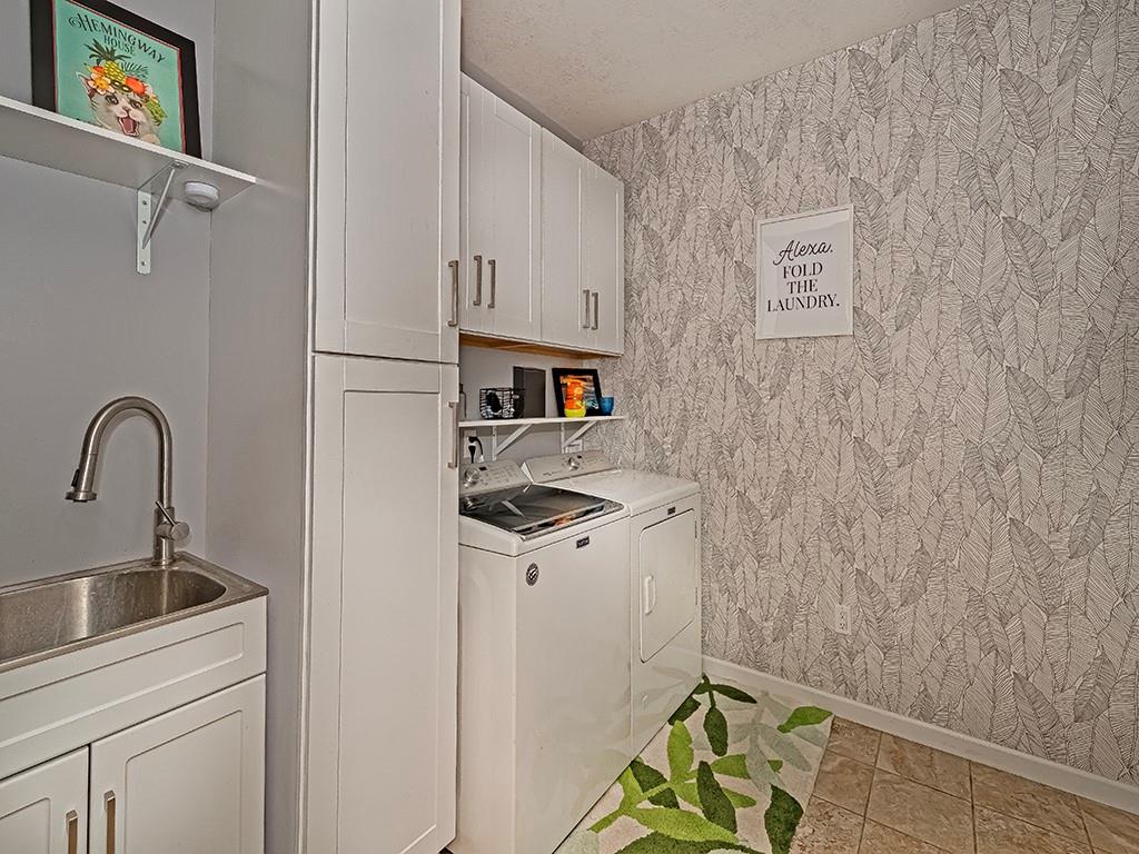 2529 Brandt School Road Wexford, PA 15090 - Photo 20 of 38 Wow you will enjoy laundry day in here! Conveniently located on the main level for easy everyday access.