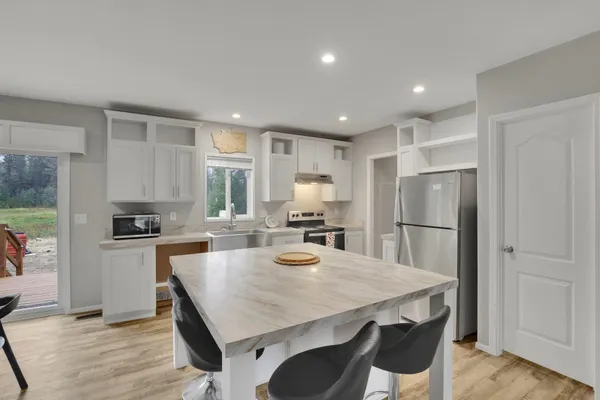 $440,000 | 17522 South Lois Drive, Cheney, WA 99004