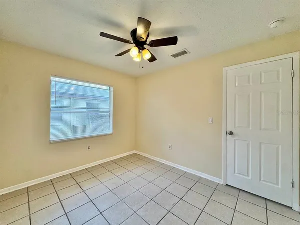 $1,500 | 10015 North Aster Avenue, Unit B, Tampa, FL 33612