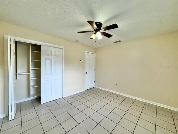 $1,500 | 10015 North Aster Avenue, Unit B, Tampa, FL 33612