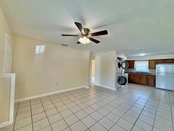 $1,500 | 10015 North Aster Avenue, Unit B, Tampa, FL 33612