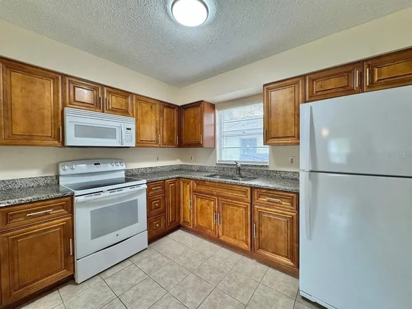 $1,500 | 10015 North Aster Avenue, Unit B, Tampa, FL 33612