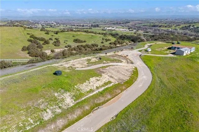 $295,000 | 310 Camino Vista Cielo, Paso Robles, CA 93446