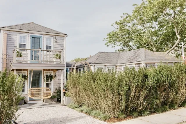 $15,000 | 7 Bank Street, Nantucket, MA 02554