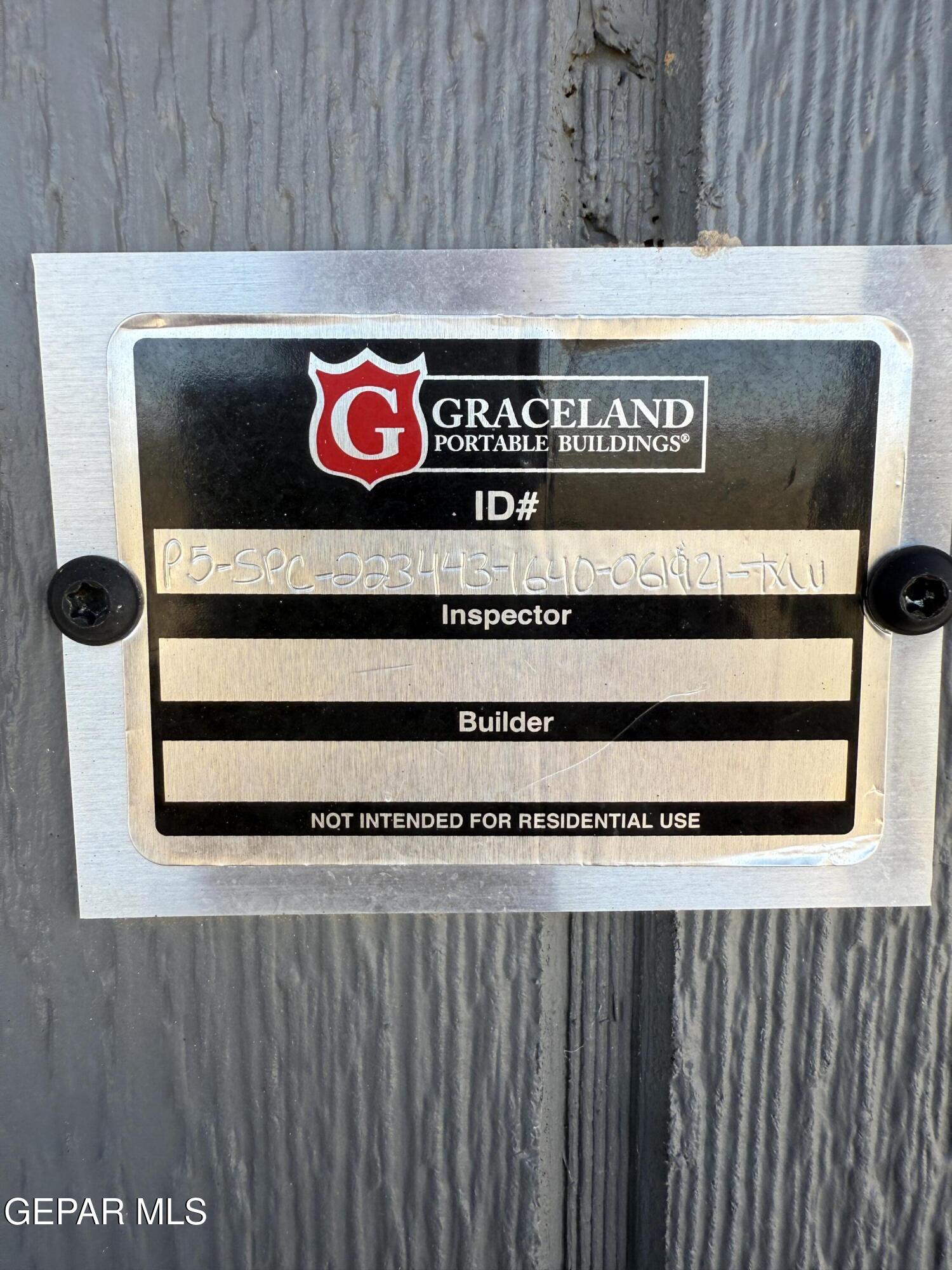 26 Ponderosa Road Salt Flat, TX 79847 - Photo 46 of 56 a sign that is on a wooden wall