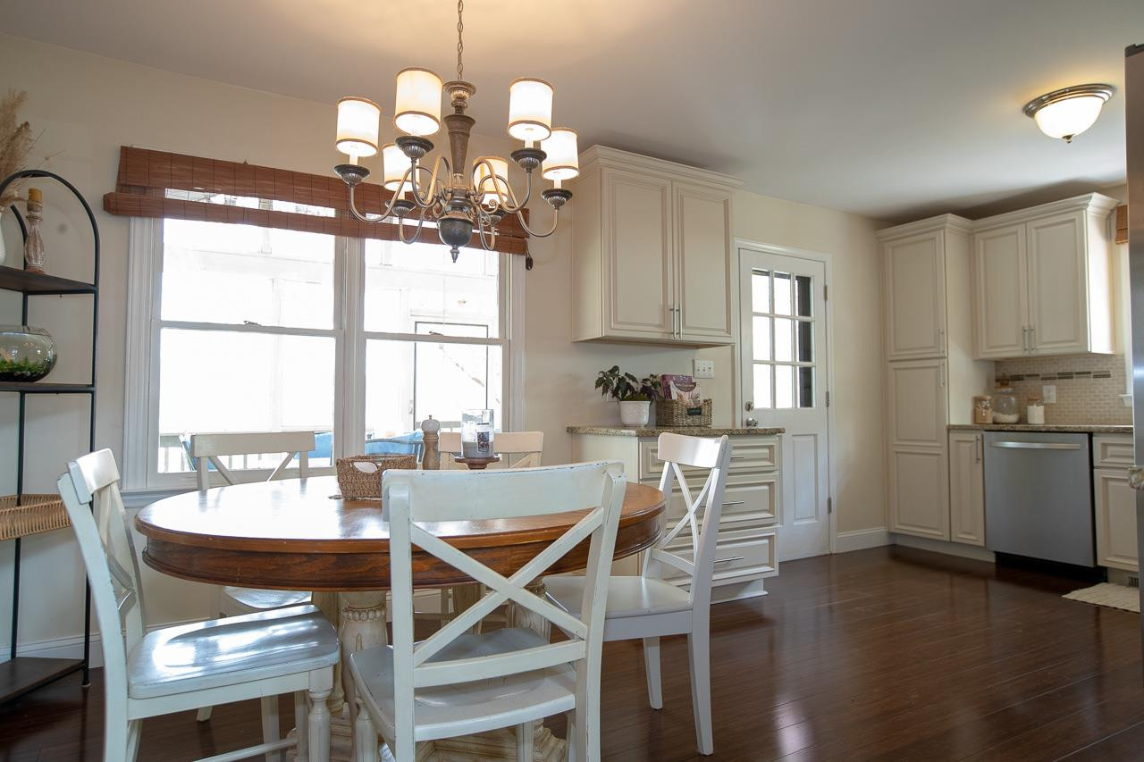 11213 Crestmont Drive Raleigh, NC 27613 - Photo 5 of 30 Photo 5
