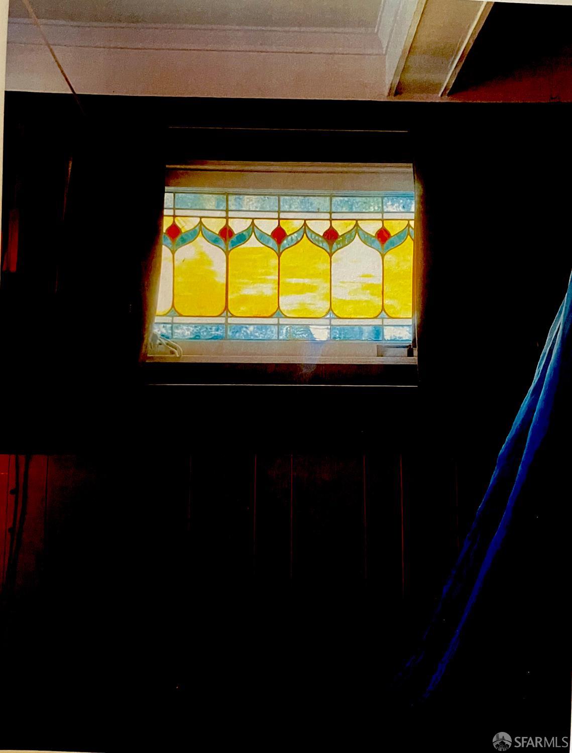 425-429 Steiner Street San Francisco, CA 94117 - Photo 19 of 40 a view of an empty room and window