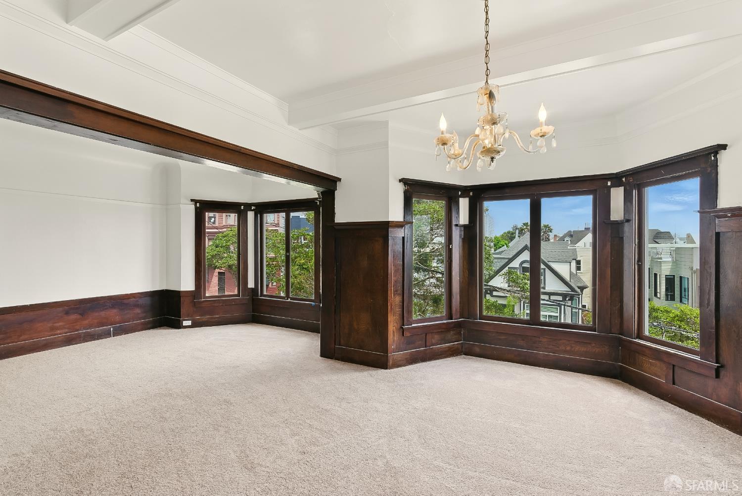425-429 Steiner Street San Francisco, CA 94117 - Photo 25 of 40 a view of an empty room with a window