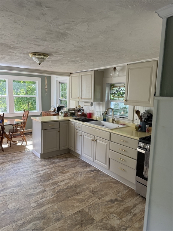 3 Nashua Road Pepperell, MA 01463 - Photo 16 of 25