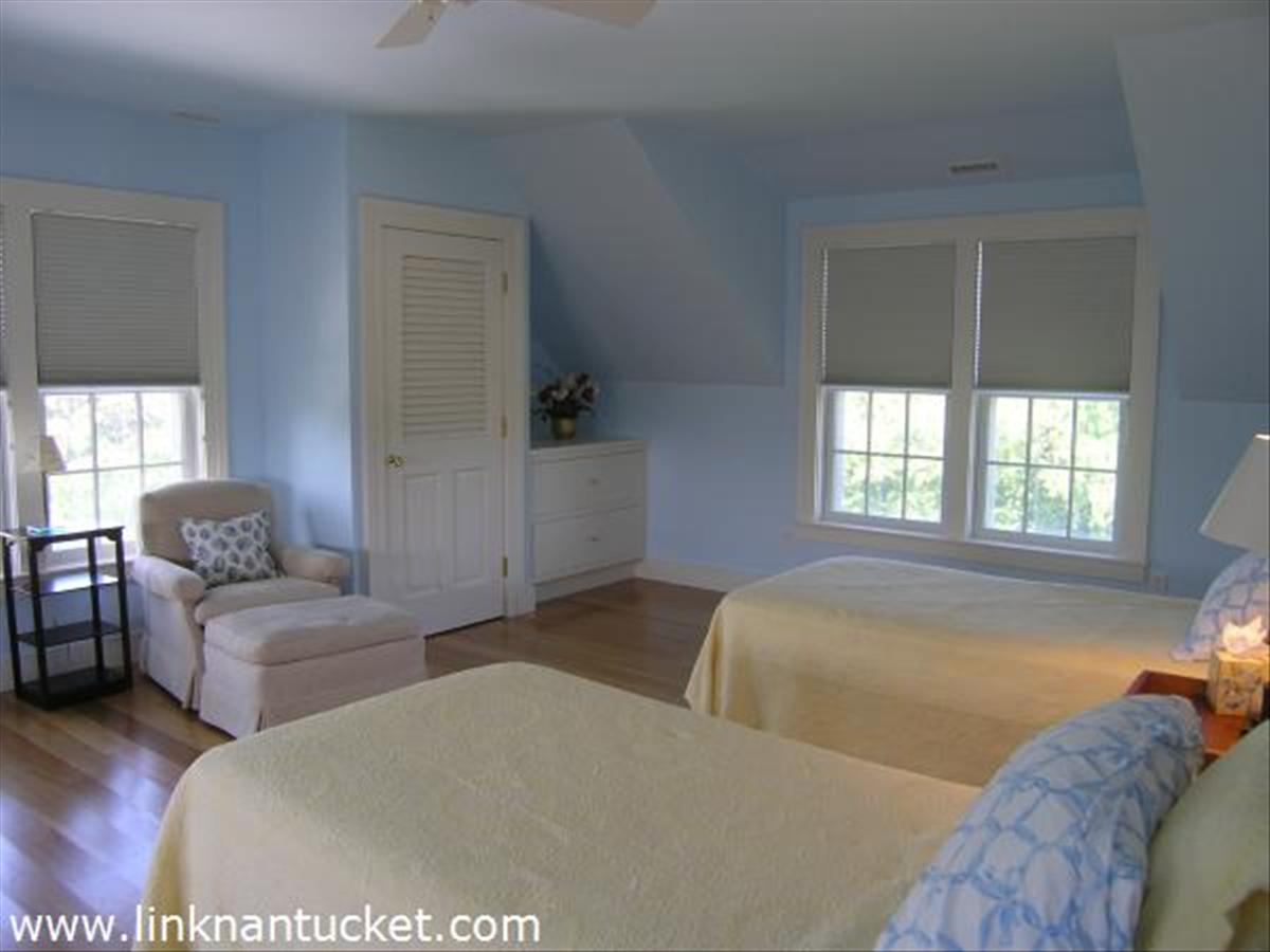 8 Bunker Hill Road Nantucket, MA 02554 - Photo 23 of 23 Gallery Image 23