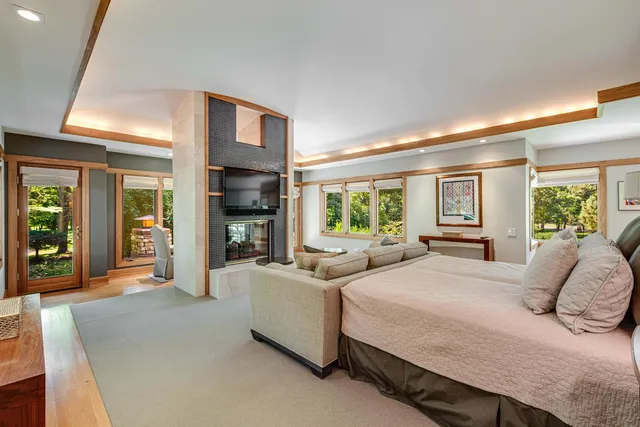 $4,999,000 | 165 Schneider Road, Elburn, IL 60119