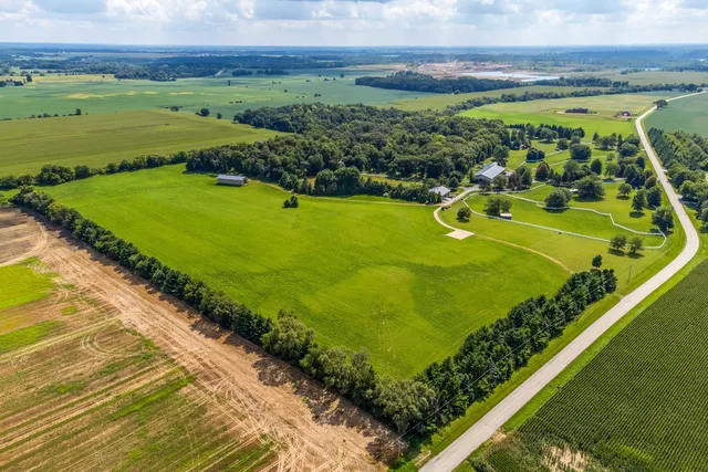 $4,999,000 | 165 Schneider Road, Elburn, IL 60119