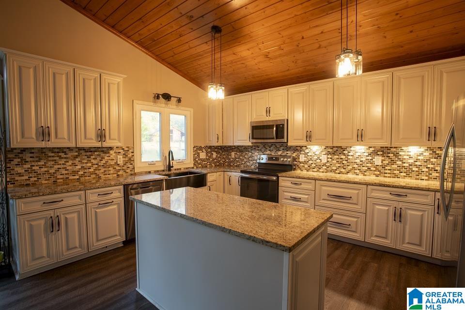 1005 Wolf Creek Road South Pell City, AL 35128 - Photo 17 of 29