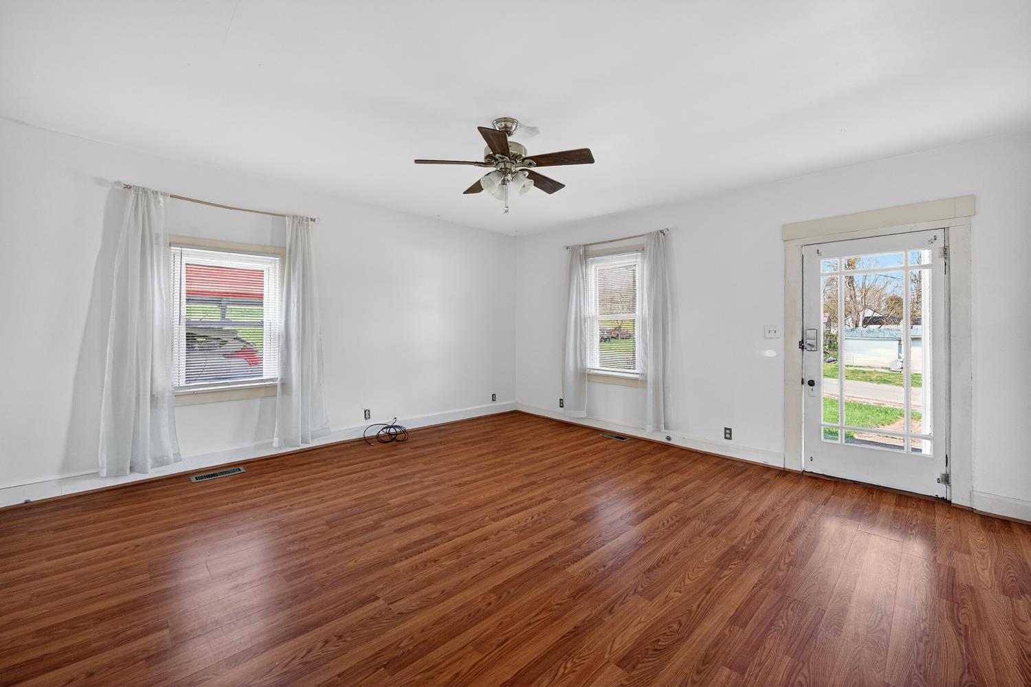 323 Plum Street Rising Sun, IN 47040 - Photo 14 of 31