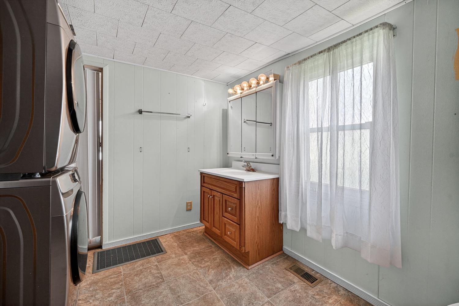 323 Plum Street Rising Sun, IN 47040 - Photo 20 of 31