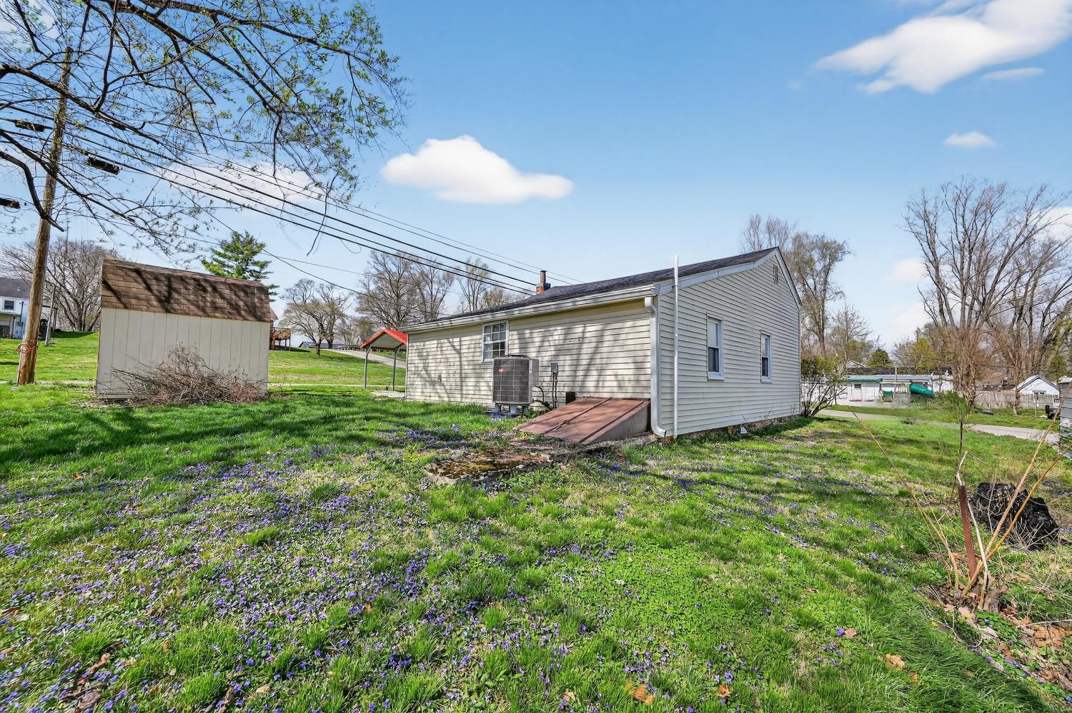 323 Plum Street Rising Sun, IN 47040 - Photo 2 of 31